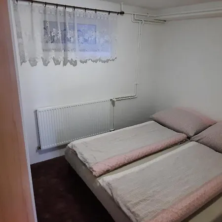 V Soukromí *